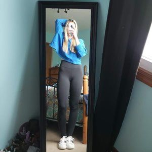 Vintage Blue Cropped Sweatshirt